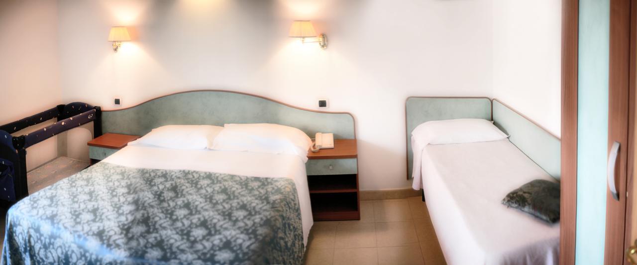Villa Dei Romanzi Tortoreto Ngoại thất bức ảnh